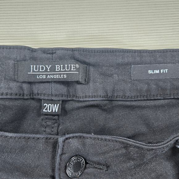 Judy Blue High‎ Rise Destroyed Slim Fit Raw Hem Black Jeans Women's Size 20W - Picture 3 of 7